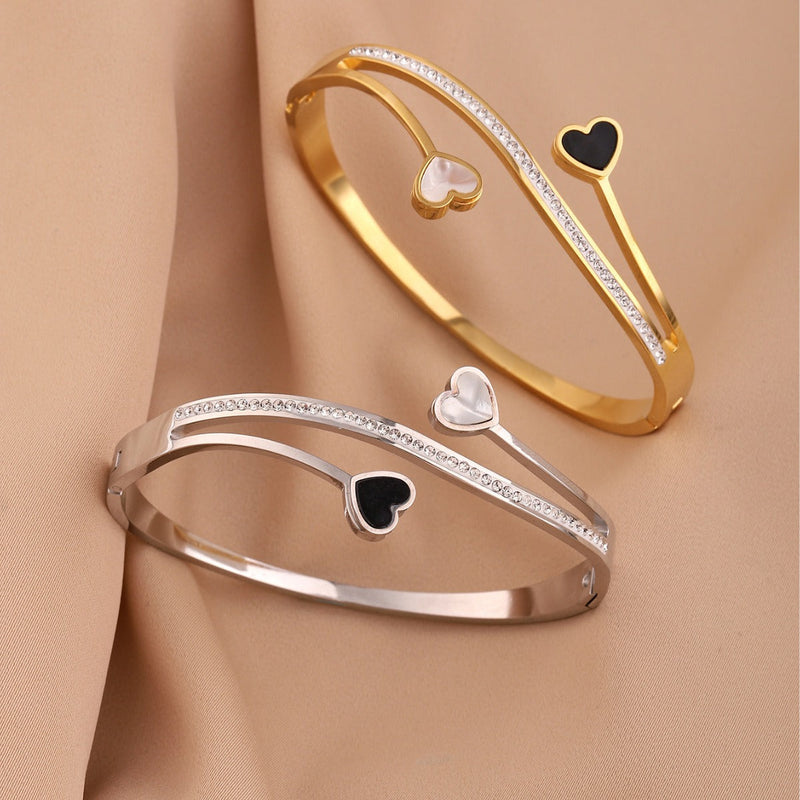 Luxe Chain Stories
