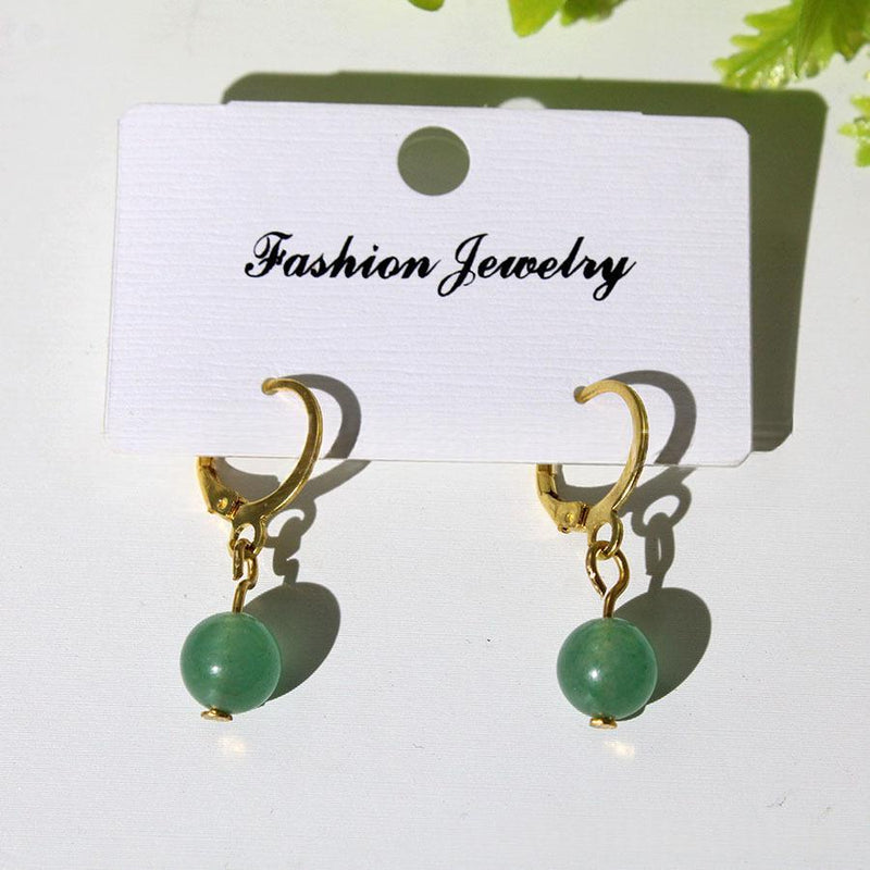 Dainty Earring Details