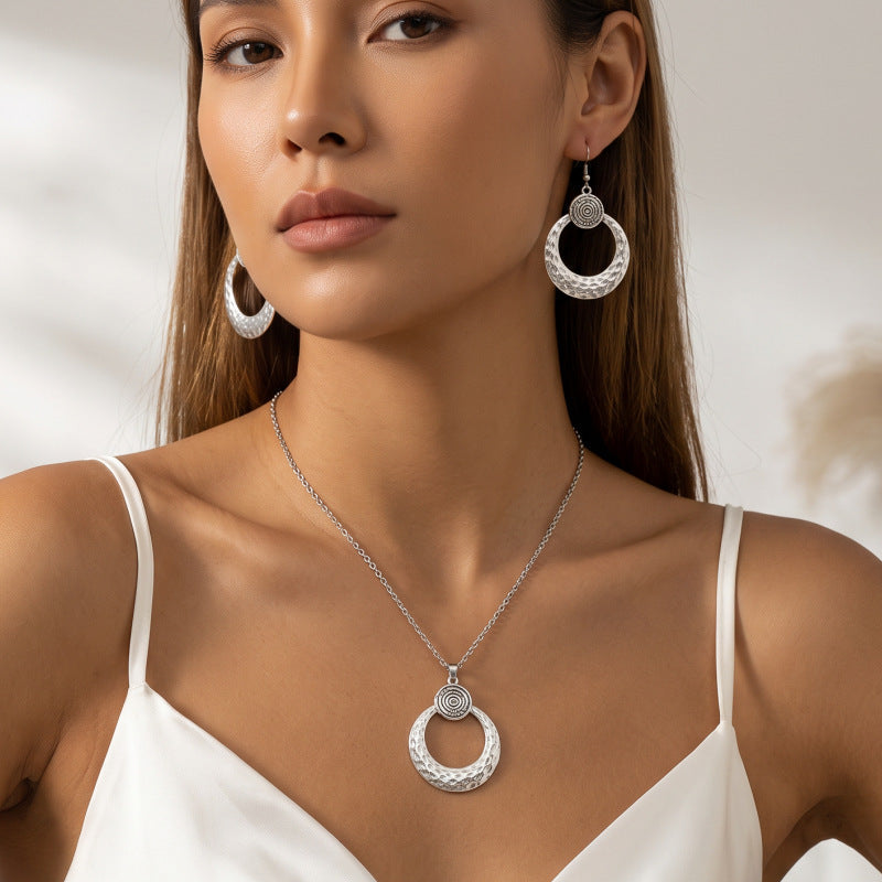 Classic Pendant Treasures