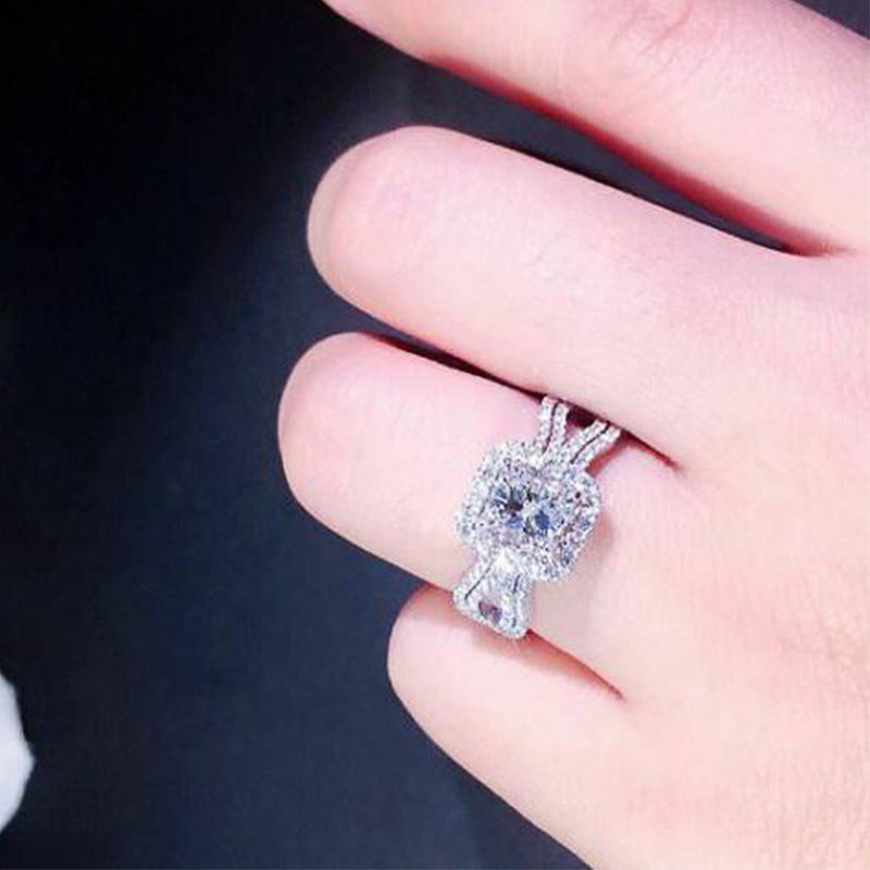 Dreamy Ring Details